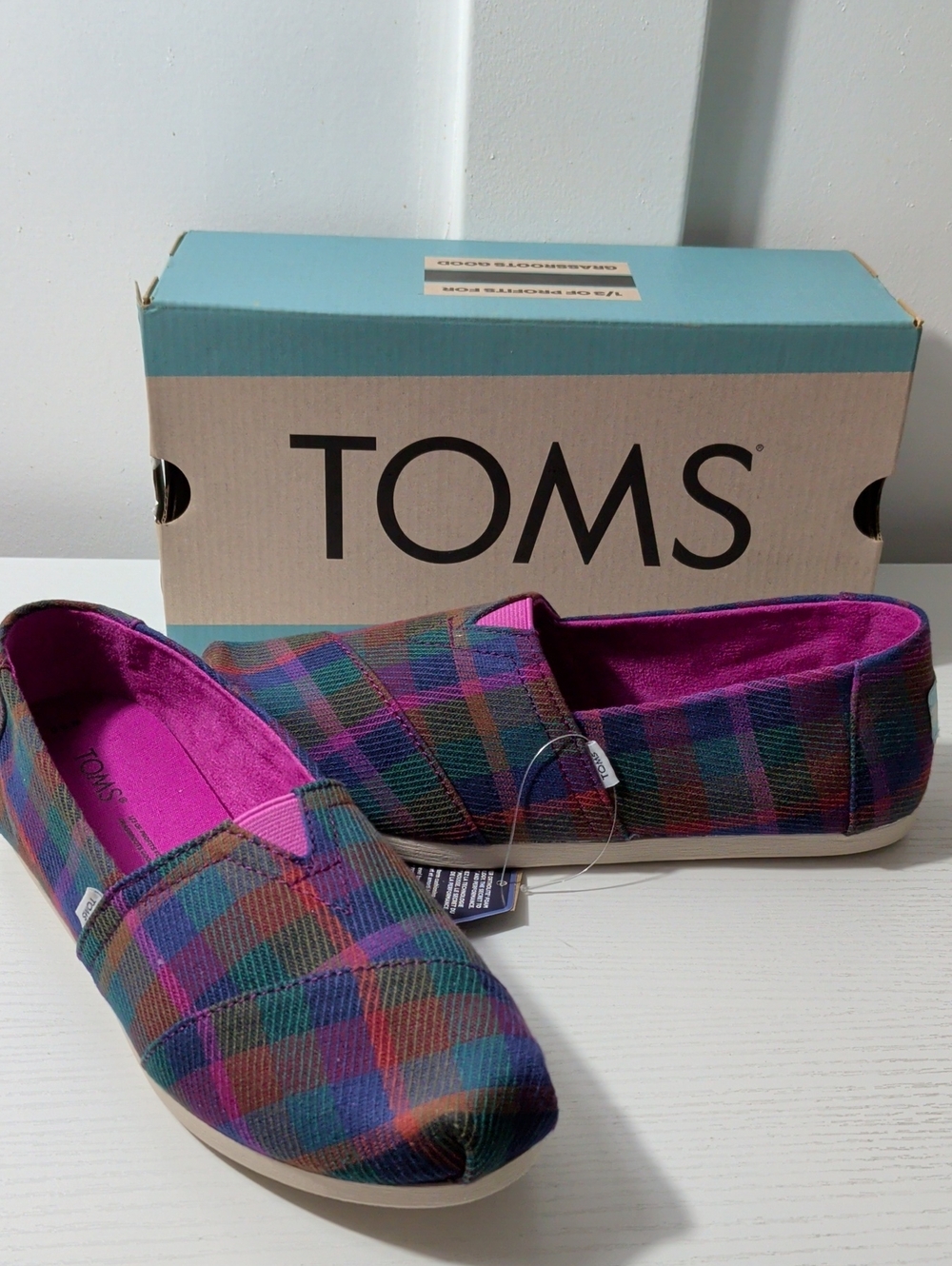 Toms Plaid Slip-On Shoes in Multicolor (Pink Interior)